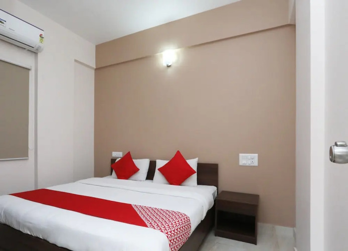 Indra Comforts By OYO Rooms — фото 3