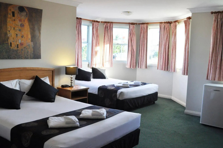 Meadowbrook Hotel — фото 3