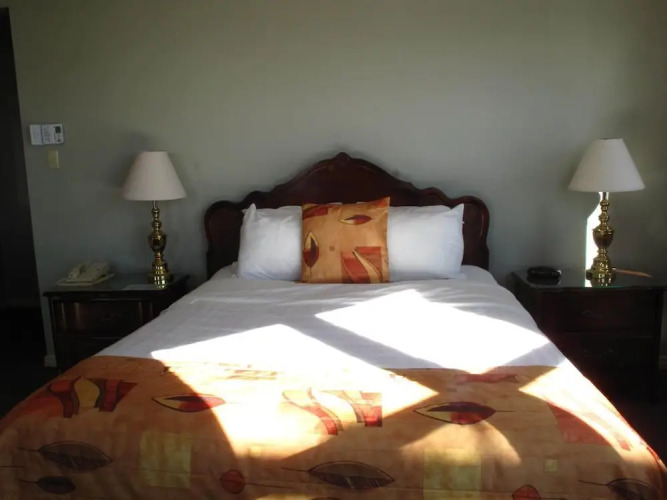 Brigantine Inn & Suites — фото 4