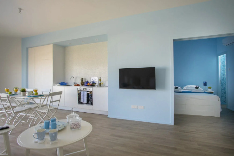 Azure Suite in Protaras — фото 2