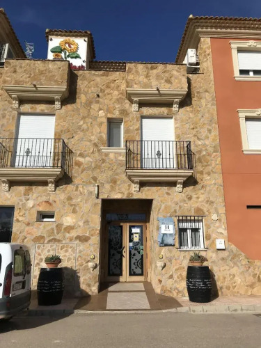 Hostal Rural Los Girasoles de iniesta