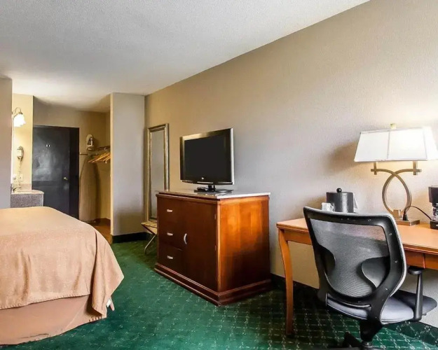 Quality Inn — фото 4