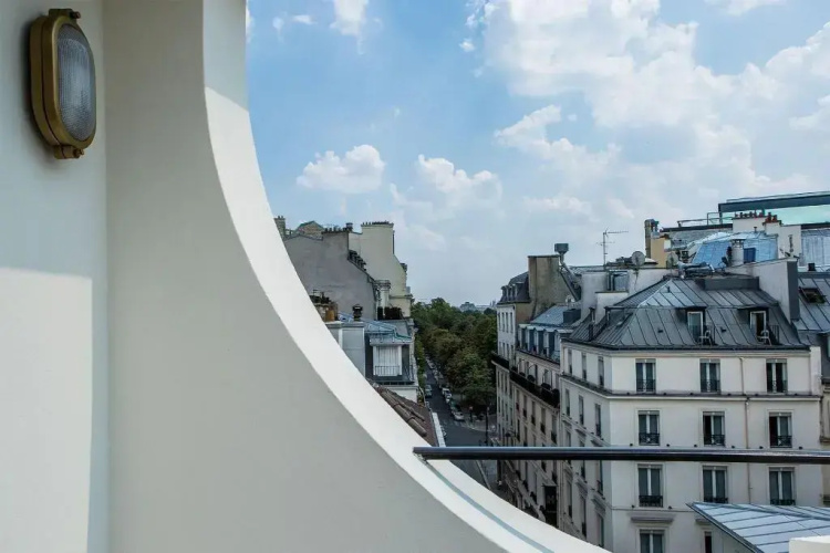 Hôtel du Rond-Point des Champs-Élysées