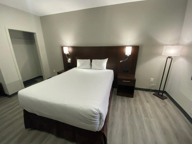 Econo Lodge — фото 2