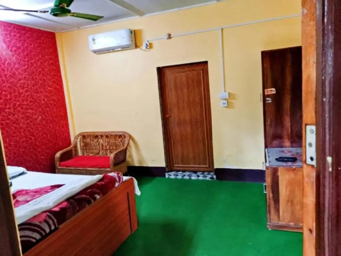 Goroomgo Green Gold Resort Lataguri