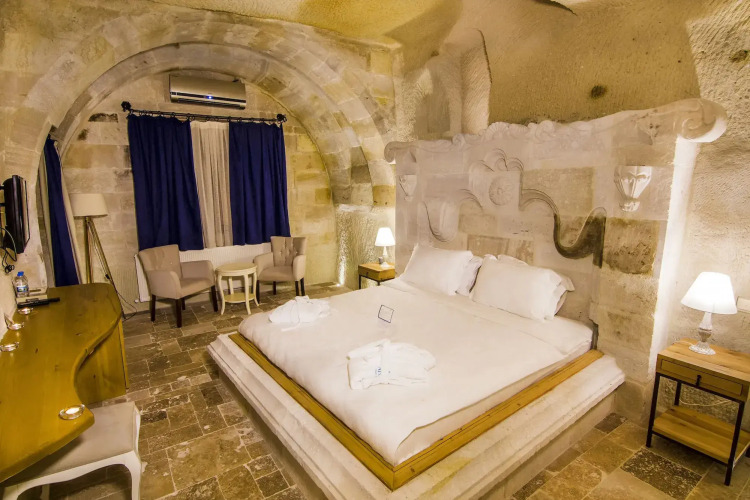 Azure Cave Suites — фото 4