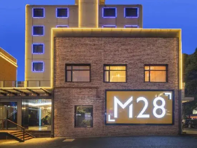 M28 Hotel — фото 4