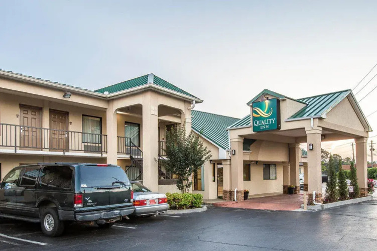 Quality Inn
