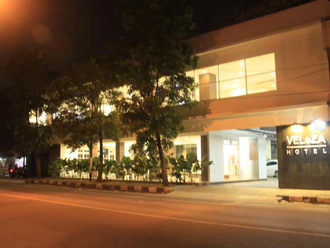 Veleza Hotel