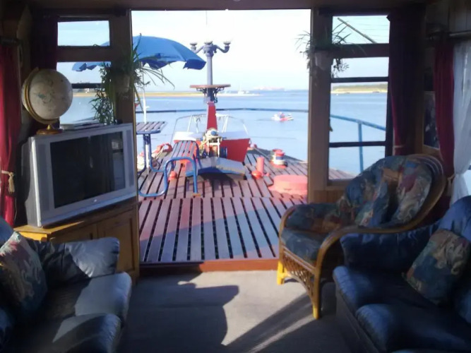 Xoron Floatel — фото 4