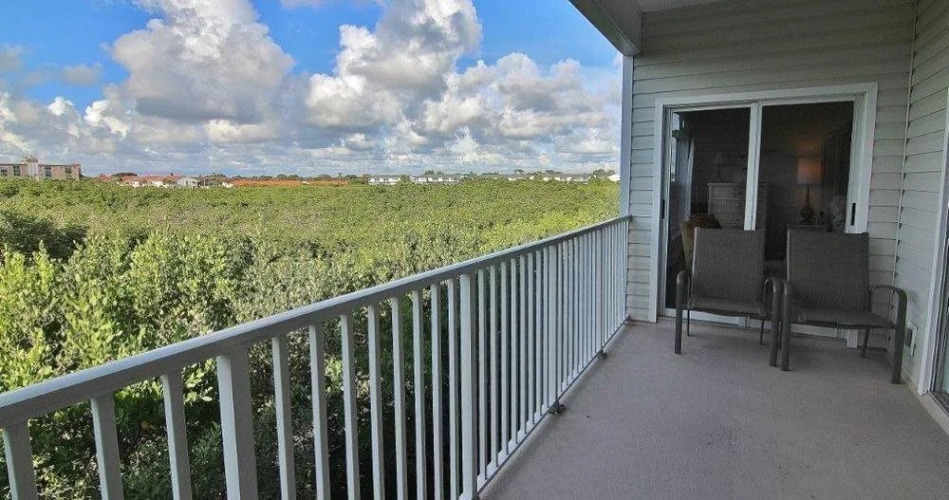 Mariners Pointe Condominiums — фото 3