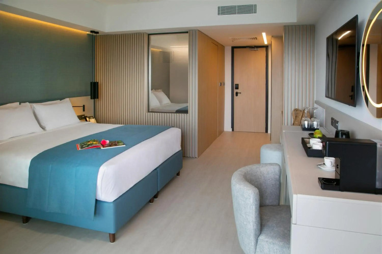 Mercure Larnaca Beach Resort — фото 2