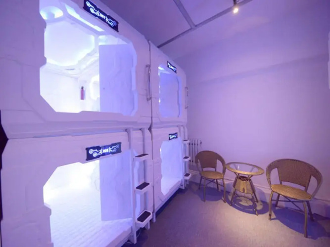 1  Capsule Hostel — фото 2