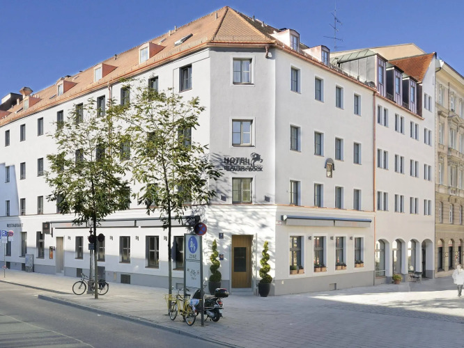 Hotel Blauer Bock