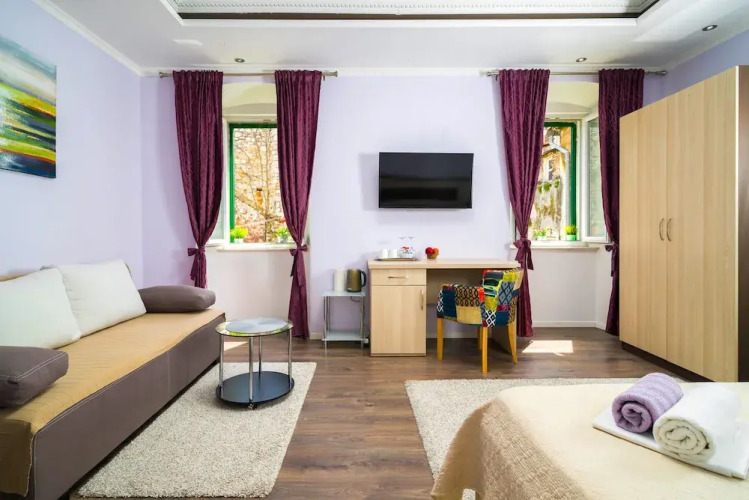 L U X E Split Luxury Rooms — фото 2