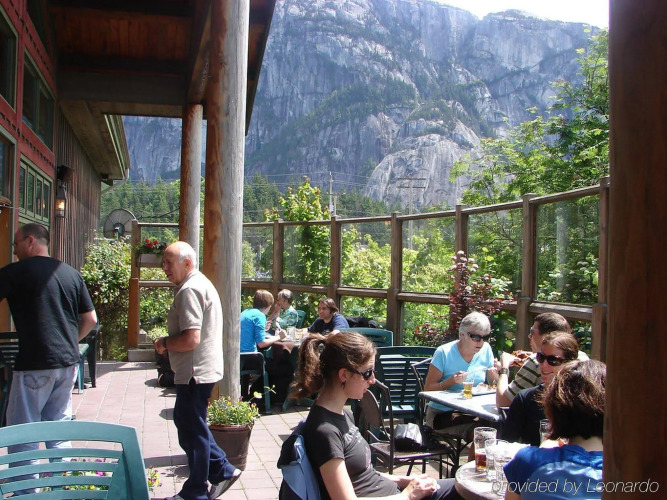 Howe Sound Inn — фото 5