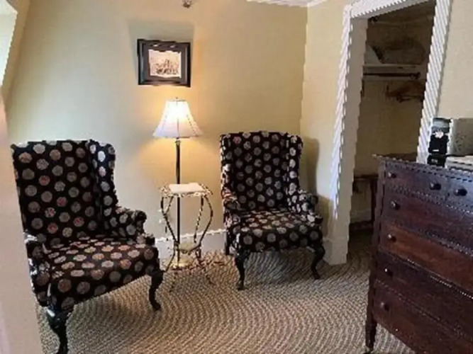 Bay View Inn