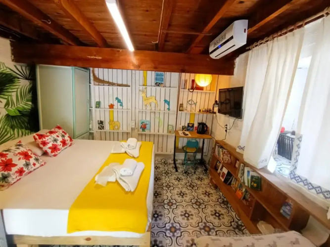 Mell10 House