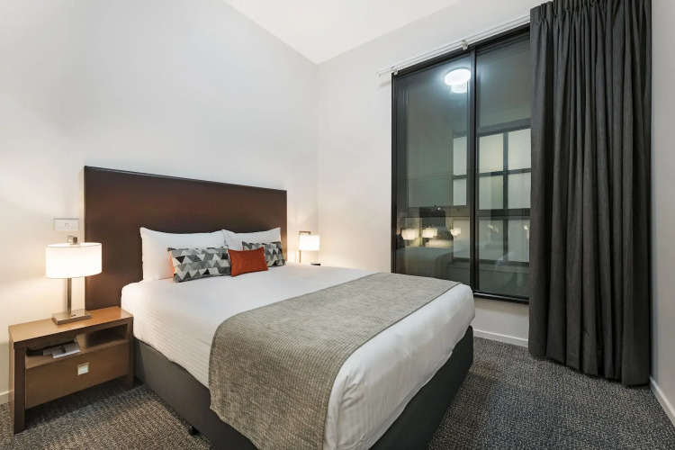 Melbourne CBD Central Apartment Hotel