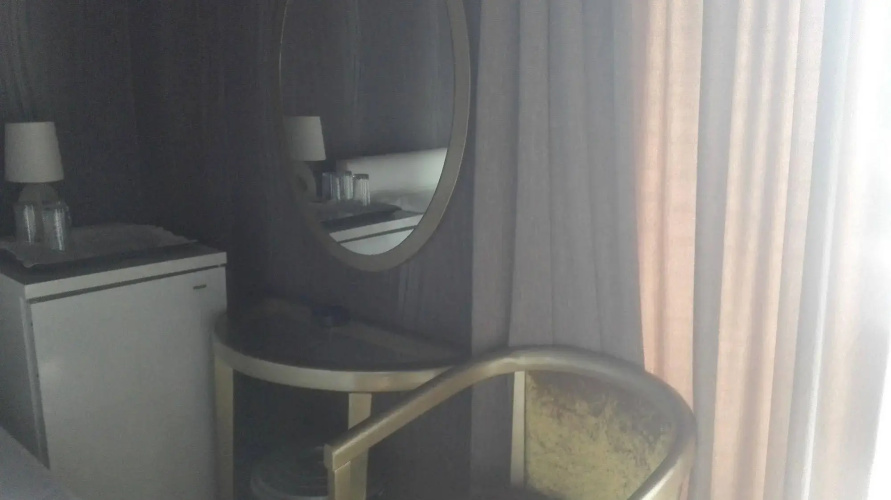 Feevos Hotel