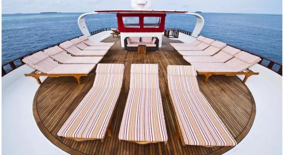 Theia Liveaboard — фото 4