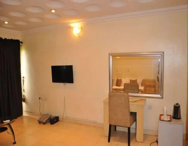 Solitude Hotel Yaba — фото 3