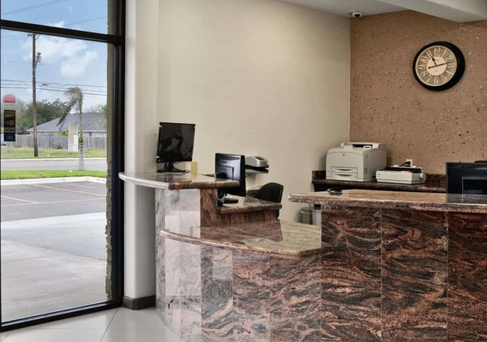 Travelodge Pharr — фото 3