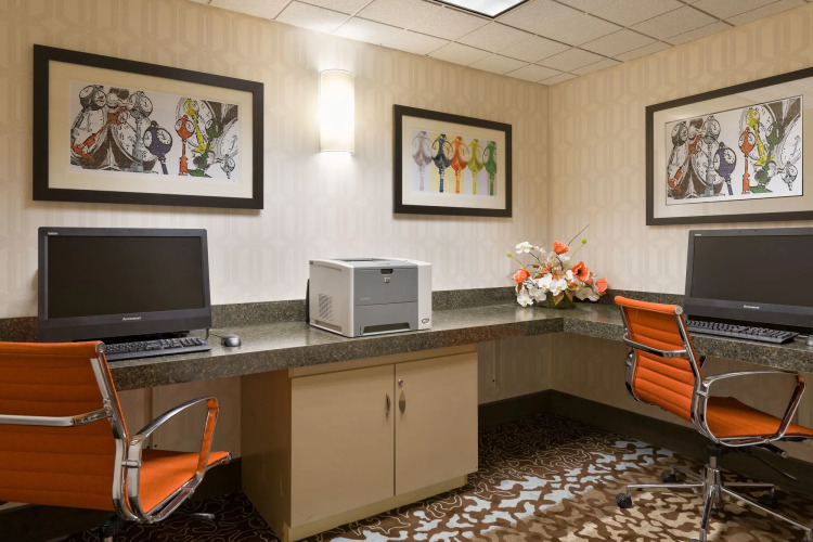 Hampton Inn Danbury — фото 4