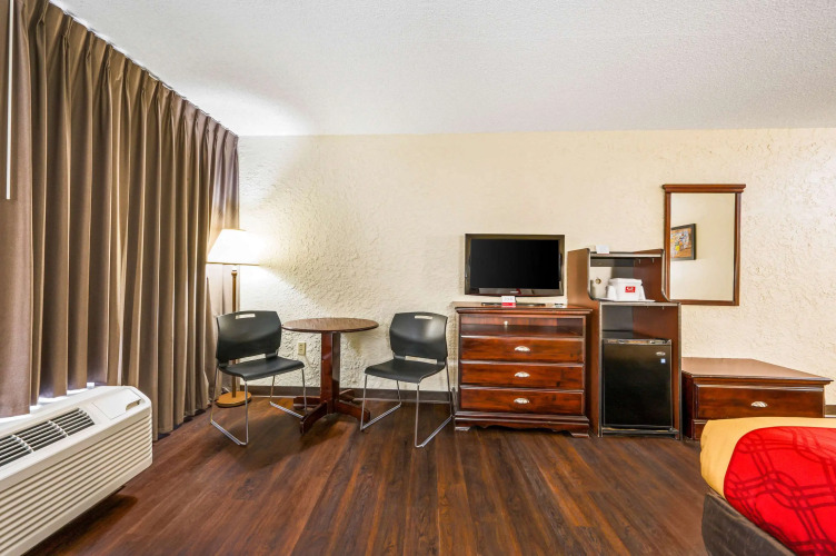 Econo Lodge Corinth — фото 4
