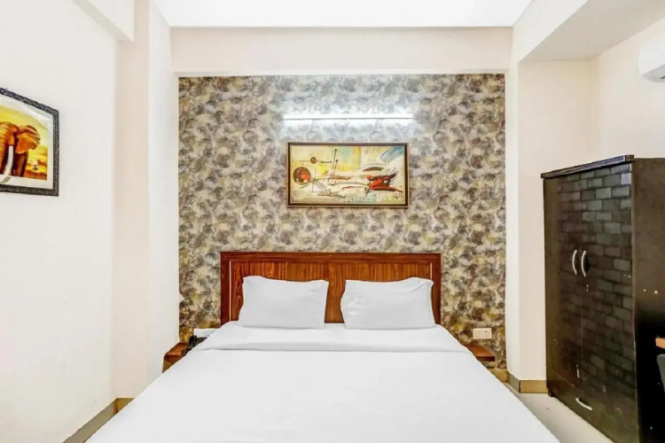 Hotel Noida Continental — фото 4
