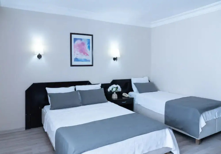 Fi̇la Otel Ayvalik — фото 2