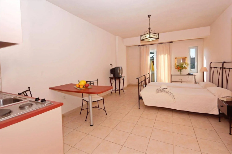 Lambrinos Suites — фото 2