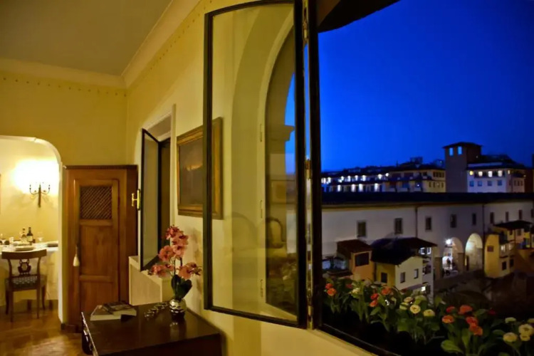 Ponte Vecchio Amazing View — фото 2