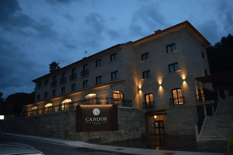 Hotel Candor