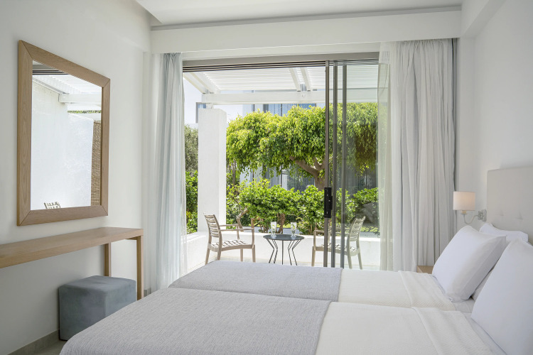 Maritimo Beach Hotel — фото 5