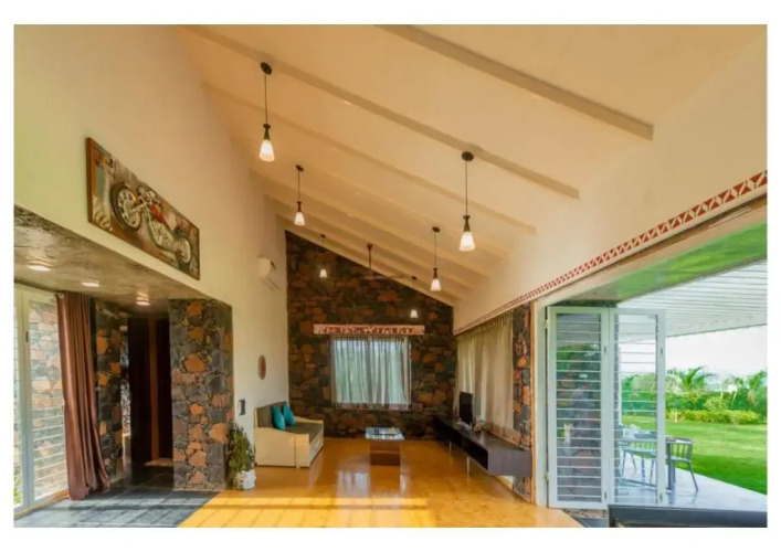 Stone Cold 2BHK — фото 2