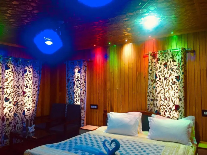 Pine View Resort - Gulmarg — фото 3