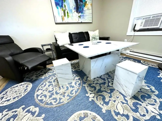 Cozy Unit King bed Laundry — фото 5