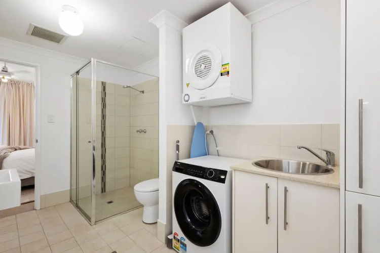 Perfect Location 2BR 1bth - Beckenham — фото 4