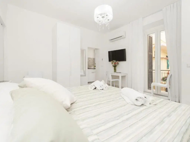 White Flat Termini — фото 3