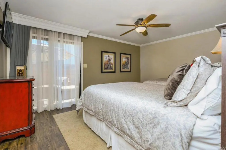 40% OFF Spectacular 1BD Suite inside Silverado — фото 5