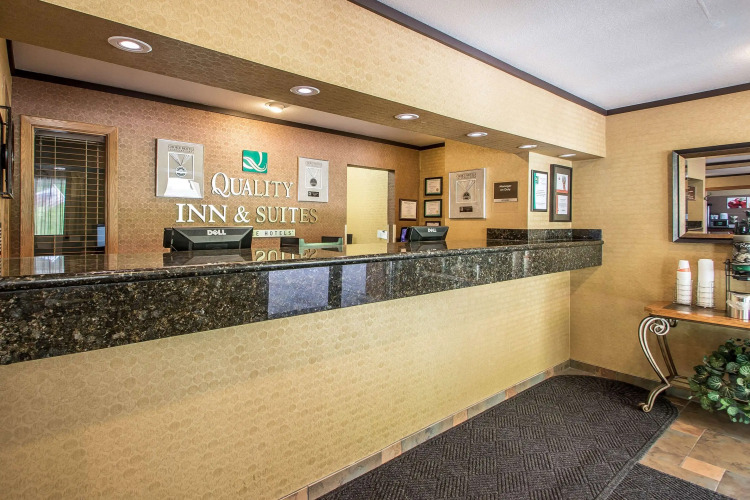Quality Inn & Suites Decorah — фото 2