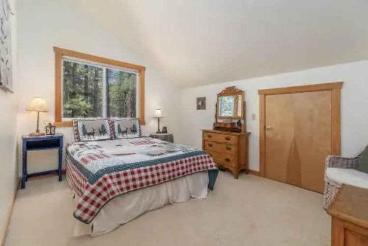 Pine Tree Cottage in Plain — фото 2