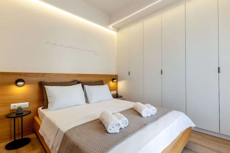 Io Suites — фото 5