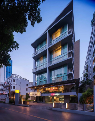 Silom Lofts Hotel