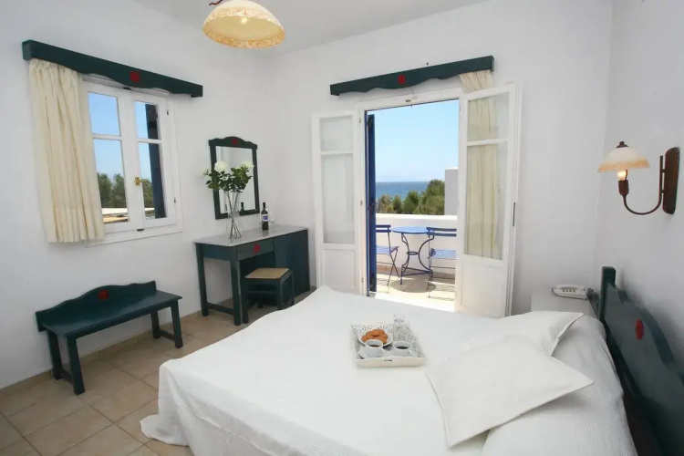Paros Inn Seafront — фото 3