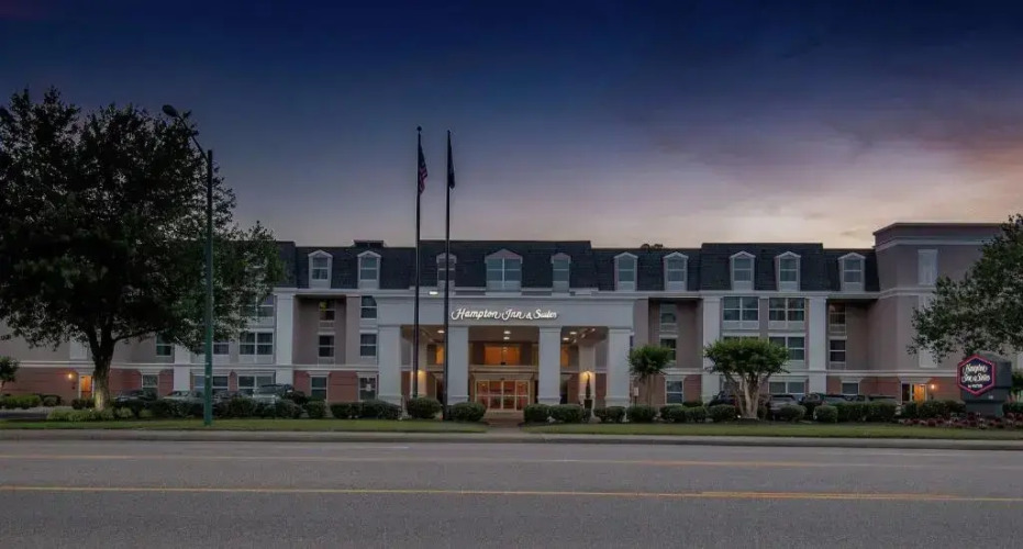 Hampton Inn