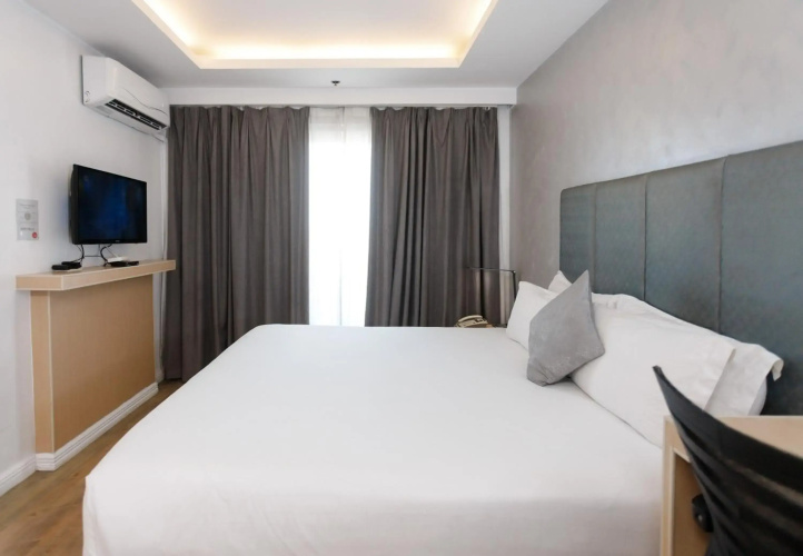 Regency Grand Suites — фото 2