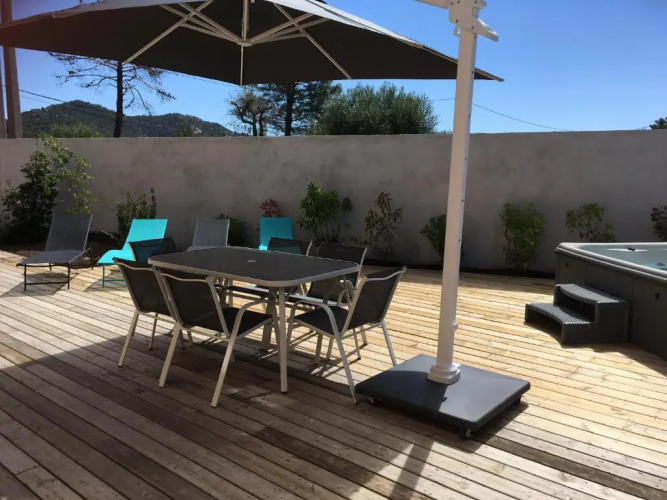 Appartement avec jacuzzi — фото 3