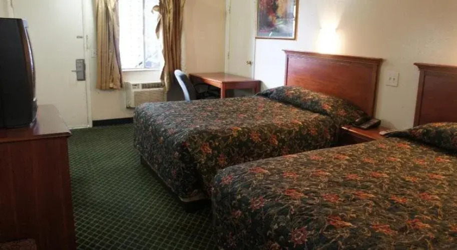 Best Interstate Inn — фото 4